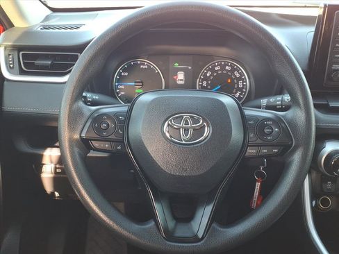 Certified 2022 Toyota RAV4 LE image 16