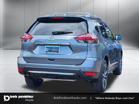 Used 2020 Nissan Rogue SL AWD/4WD image 25