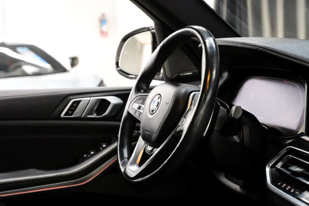 Used 2019 BMW X5 xDrive40i w/ Executive Package AWD/4WD image 16