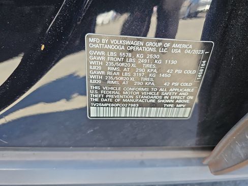 Used 2023 Volkswagen ID.4 S RWD image 9