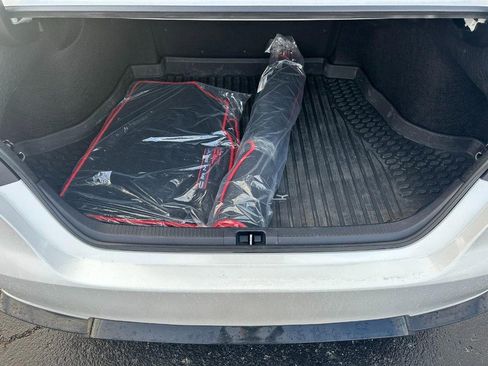 Used 2023 Toyota Camry XSE image 5