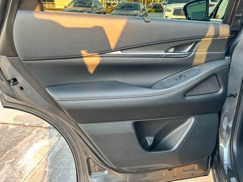 Certified 2024 INFINITI QX60 Luxe image 20