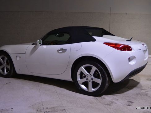 Used 2008 Pontiac Solstice Convertible w/ Premium Package image 27