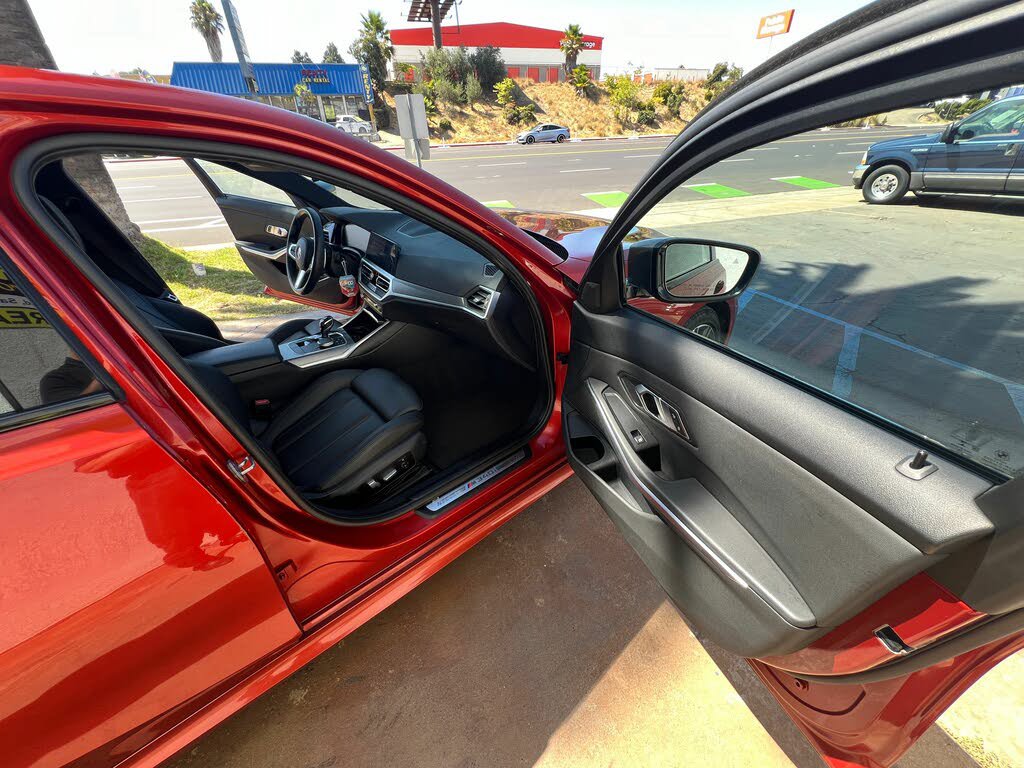 Used 2020 BMW M340i w/ Driving Assistance Package RWD image 17