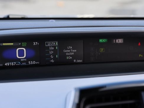 Certified 2022 Toyota Prius LE image 24