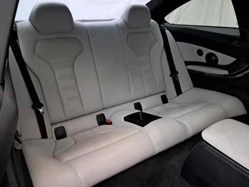 Used 2015 BMW M4 Coupe image 25