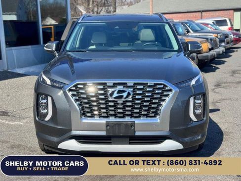 Used 2021 Hyundai Palisade Limited image 2