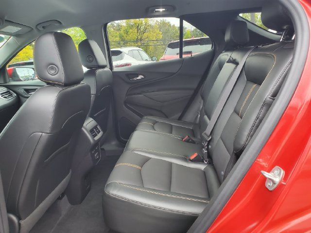 Certified 2024 Chevrolet Equinox Premier FWD image 13