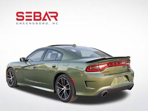 Used 2018 Dodge Charger R/T Scat Pack w/ Driver Confidence Group RWD image 9