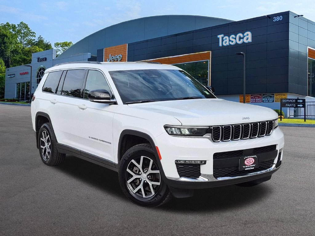 Used 2025 Jeep Grand Cherokee L Limited w/ MOPAR Finishing Package AWD/4WD image 1