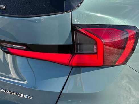 Used 2023 BMW X1 xDrive28i w/ Premium Package image 27