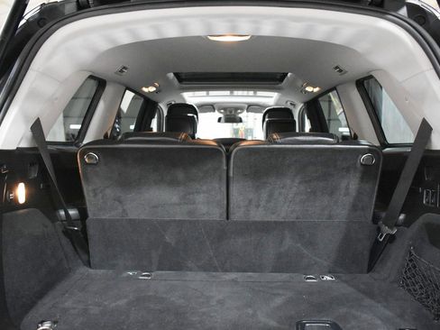 Used 2015 Mercedes-Benz GL 550 4MATIC w/ Accessory Chrome Package image 9