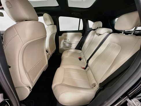 Certified 2026 Mercedes-Benz GLA 250 image 25