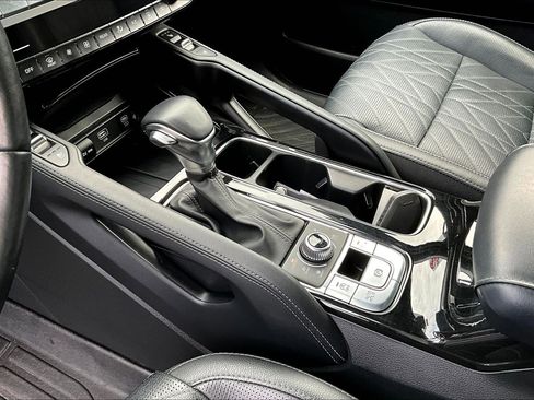 Used 2024 Kia Telluride EX X-Line image 18