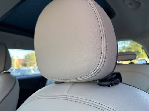 Used 2023 MINI Cooper S w/ Signature Upholstery Package image 28