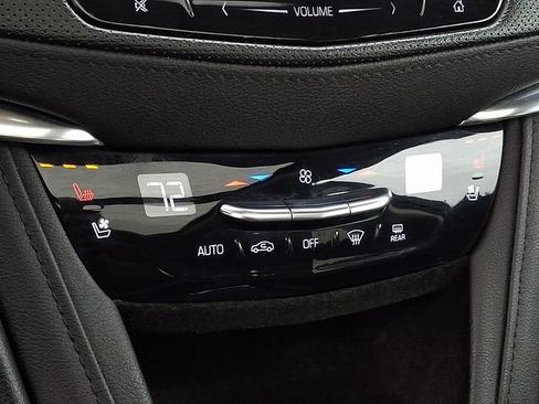 Used 2019 Cadillac XT5 Premium Luxury FWD image 13