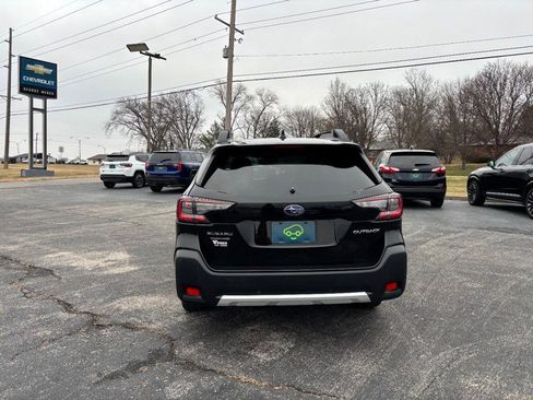 Used 2023 Subaru Outback Limited image 4
