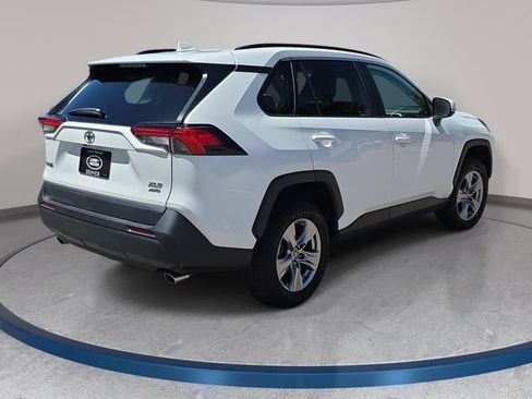 Used 2023 Toyota RAV4 XLE AWD/4WD image 6