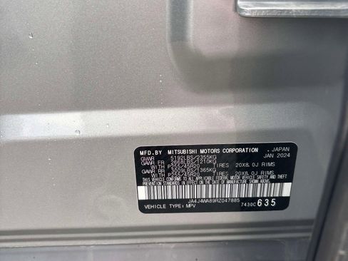 Used 2024 Mitsubishi Outlander SEL image 8