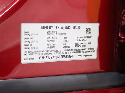 Used 2025 Tesla Model S Plaid image 43