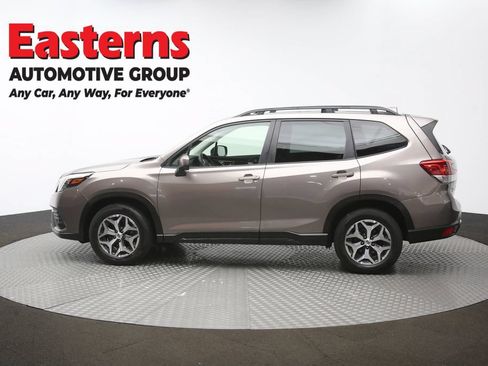 Used 2022 Subaru Forester Premium AWD/4WD image 65