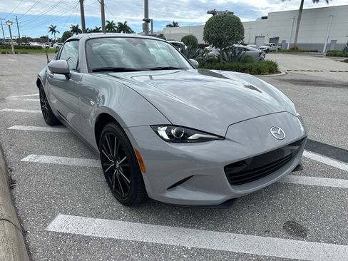Used 2024 MAZDA MX-5 Miata RF Grand Touring RWD image 7