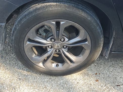 Used 2023 Honda Accord EX image 7