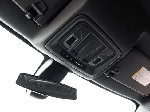 Used 2022 Chevrolet Silverado 1500 Custom w/ Safety Confidence Package image 25