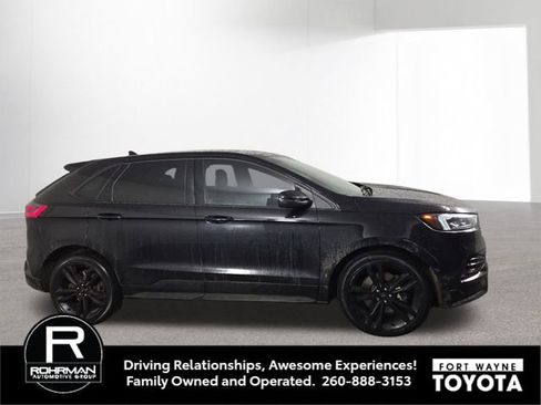 Used 2020 Ford Edge ST w/ Equipment Group 401A image 5
