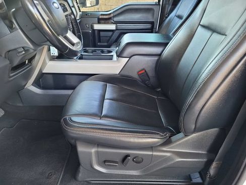 Used 2022 Ford F250 Lariat w/ Lariat Value Package AWD/4WD image 17