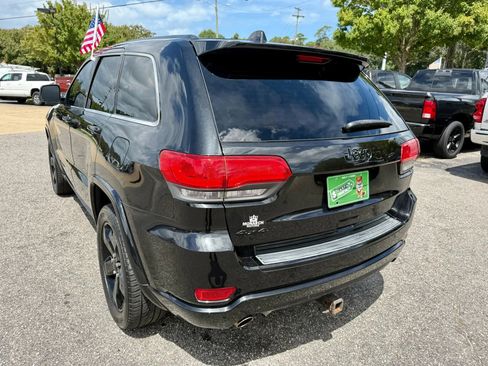 Used 2015 Jeep Grand Cherokee Altitude image 3