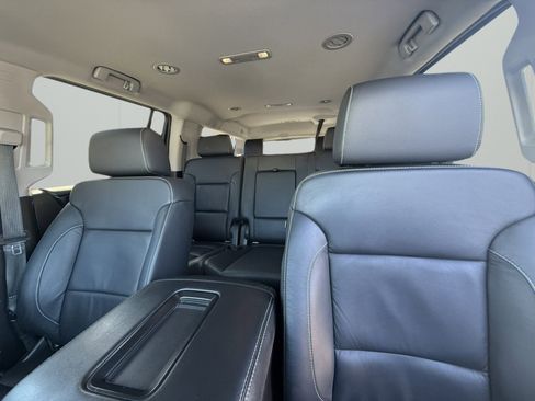 Used 2019 GMC Yukon XL SLT image 11