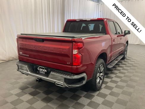 Used 2023 Chevrolet Silverado 1500 LT AWD/4WD image 2