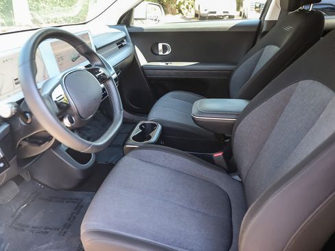 Used 2024 Hyundai Ioniq 5 SEL RWD image 18