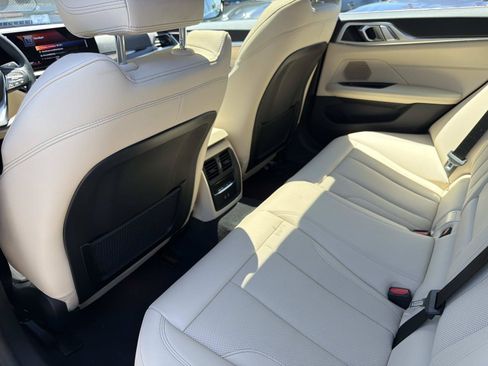 Used 2023 BMW i4 eDrive35 w/ Premium Package RWD image 9