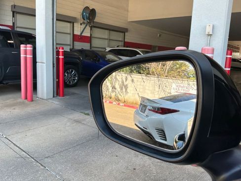 Used 2026 Nissan Kicks SR FWD image 18