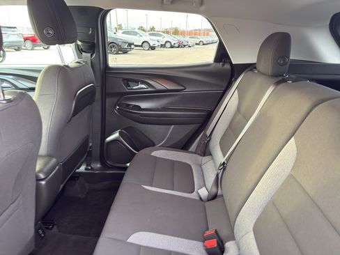 Used 2023 Chevrolet TrailBlazer LT w/ Convenience Package image 27