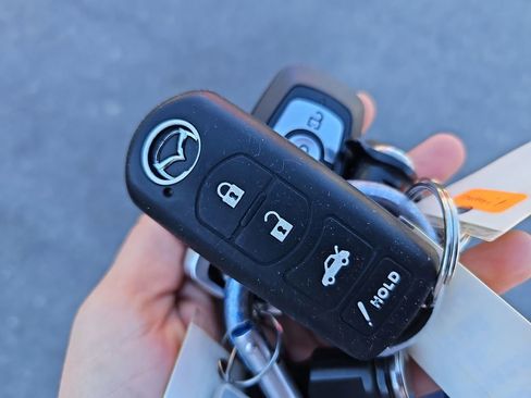 Used 2018 MAZDA MAZDA6 Signature image 38