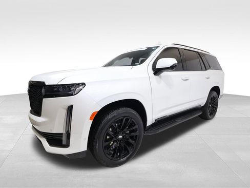 Certified 2024 Cadillac Escalade Sport w/ LPO, ONYX Package image 8