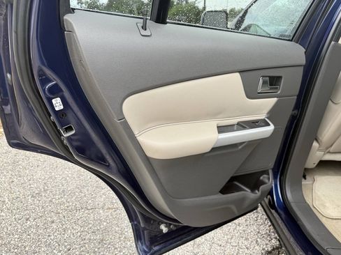 Used 2011 Ford Edge Limited w/ 302A Rapid Spec Order Code FWD image 19