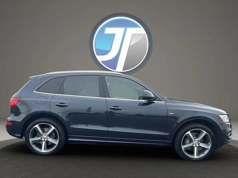 Used 2016 Audi Q5 3.0T Premium Plus w/ Technology Package AWD/4WD image 12