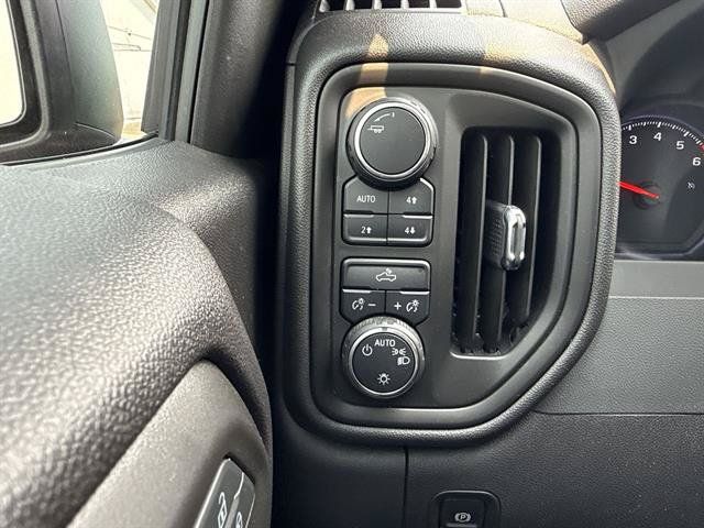 Used 2024 Chevrolet Silverado 1500 Custom Trail Boss w/ Turbomax Blackout Package AWD/4WD image 51