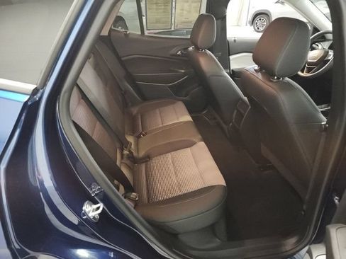 Used 2024 Chevrolet Trax LT FWD image 13