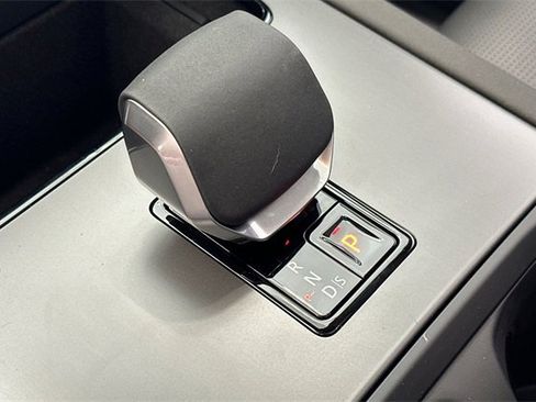 New 2025 Land Rover Discovery Sport Dynamic SE image 20