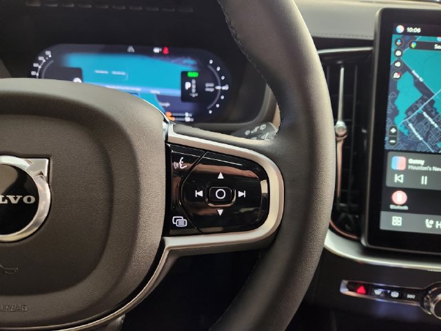 New 2026 Volvo XC90 T8 Plus w/ Protection Package Premier AWD/4WD image 29