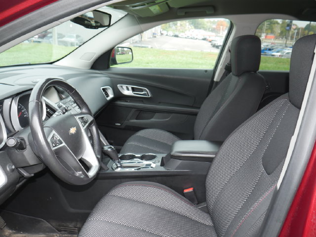 Used 2016 Chevrolet Equinox LT w/ Convenience Package AWD/4WD image 3