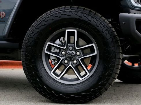 New 2026 Jeep Gladiator Mojave image 2