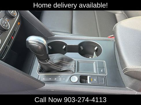 Used 2021 Volkswagen Atlas Cross Sport SE w/ Panoramic Sunroof Package FWD image 26