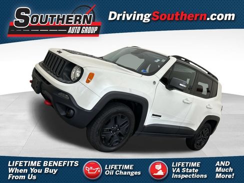 Used 2017 Jeep Renegade Trailhawk AWD/4WD image 1
