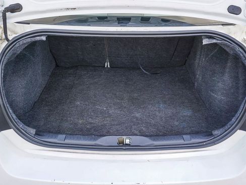 Used 2012 Nissan Sentra 2.0 image 24